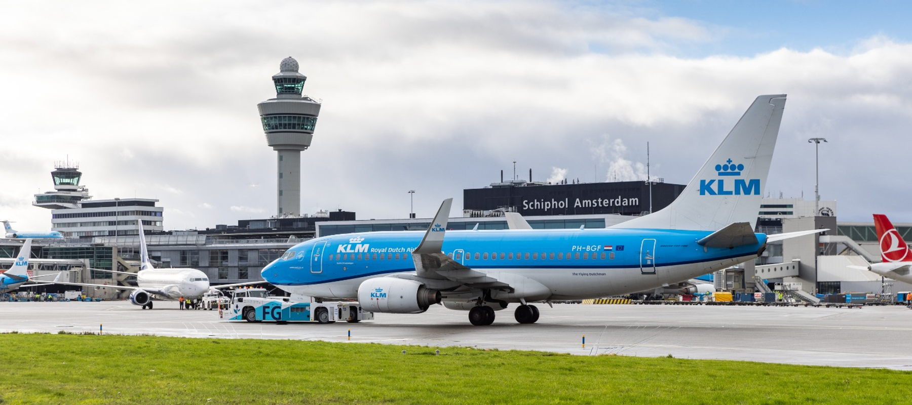 Luchtvaartsector start met vervolgproeven duurzaam taxiën op Schiphol 